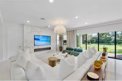 9310  Bayside Cir, Parkland, FL 33076 - Photo 17