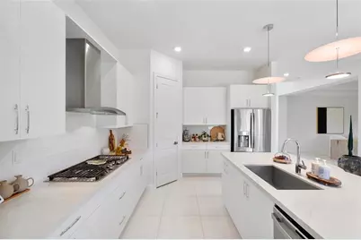 9310  Bayside Cir, Parkland, FL 33076 - Photo 25