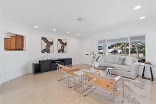 370 SE 3rd Ct, Pompano Beach, FL 33060 - Photo 11