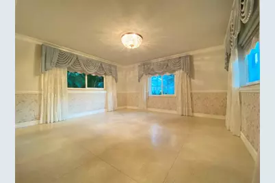 1049  Van Buren St, Hollywood, FL 33019 - Photo 9