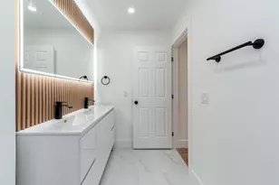 3463 SW 52nd Ave, Hollywood, FL 33023 - Photo 17