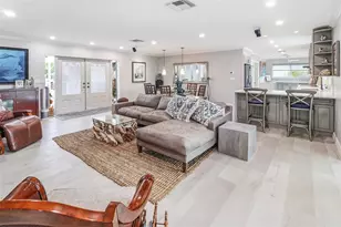 2622 NE 4th St, Pompano Beach, FL 33062 - Photo 11