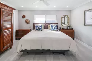 2622 NE 4th St, Pompano Beach, FL 33062 - Photo 17