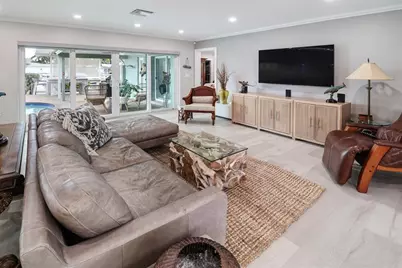 2622 NE 4th St, Pompano Beach, FL 33062 - Photo 9