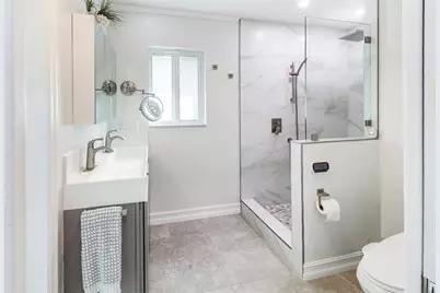 2622 NE 4th St, Pompano Beach, FL 33062 - Photo 19