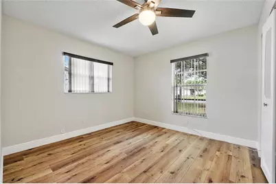 10120 NW 71st St, Tamarac, FL 33321 - Photo 15