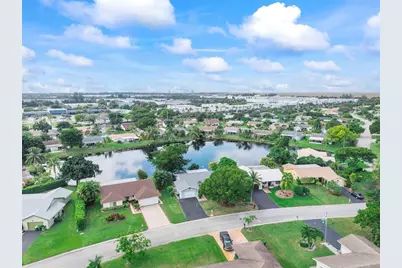 10120 NW 71st St, Tamarac, FL 33321 - Photo 21