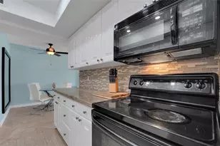 2864 NE 33rd Ct, Fort Lauderdale, FL 33306 - Photo 15