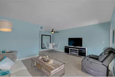 2864 NE 33rd Ct, Unit #105, Fort Lauderdale, FL 33306 - Photo 9