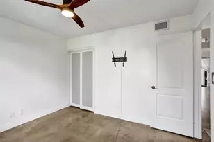 1232 S Military Trail, Deerfield Beach, FL 33442 - Photo 5