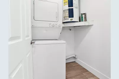 391 NW 58th Ave, Miami, FL 33126 - Photo 39