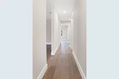 391 NW 58th Ave, Miami, FL 33126 - Photo 23