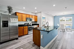 1595 Lexington Square SW, Vero Beach, FL 32962 - Photo 7