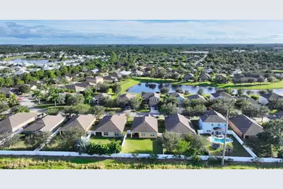 1595  Lexington Square SW, Vero Beach, FL 32962 - Photo 39