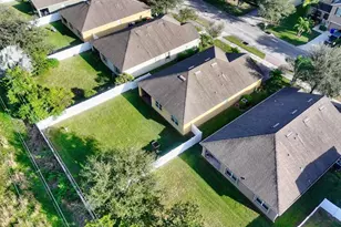 1595 Lexington Square SW, Vero Beach, FL 32962 - Photo 33