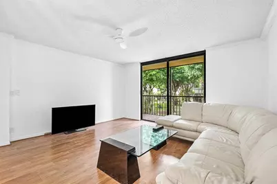 5280  Las Verdes Cir, Unit #202, Delray Beach, FL 33484 - Photo 11