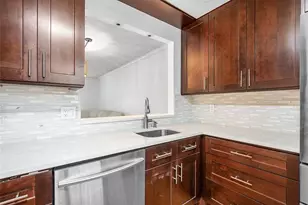 5280 Las Verdes Cir, Delray Beach, FL 33484 - Photo 5