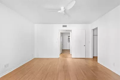 5280  Las Verdes Cir, Unit #202, Delray Beach, FL 33484 - Photo 15