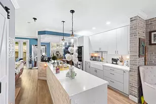 740 NW 170th Terrace, Pembroke Pines, FL 33028 - Photo 3