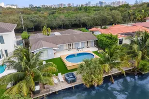 20730 NE 23rd Ave, Miami, FL 33180 - Photo 1