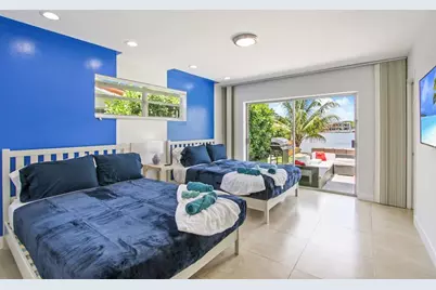 20730 NE 23rd Ave, Miami, FL 33180 - Photo 7