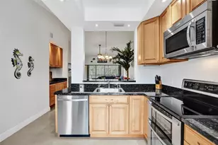 2347 SW 15th St, Deerfield Beach, FL 33442 - Photo 13