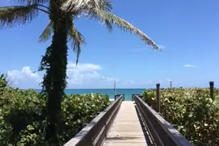 877 Pirates Cove Ln, Fort Pierce, FL 34949 - Photo 19