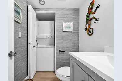 3900  Galt Ocean Dr, Unit #704, Fort Lauderdale, FL 33308 - Photo 13