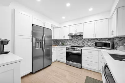 3900  Galt Ocean Dr, Unit #704, Fort Lauderdale, FL 33308 - Photo 7