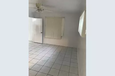 161 NW 164th St, Unit #3, Miami, FL 33169 - Photo 3