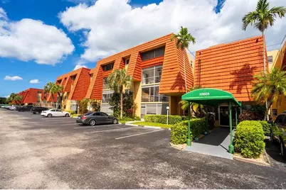 22605 SW 66th Ave, Unit #102, Boca Raton, FL 33428 - Photo 1