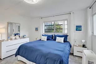 17001 NE 13th Ave, Miami, FL 33162 - Photo 17