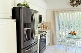 7587 Eagle Point Dr, Delray Beach, FL 33446 - Photo 7