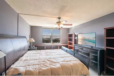 427  Golden Isles Dr, Unit #14B, Hallandale Beach, FL 33009 - Photo 17