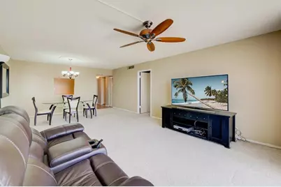 427  Golden Isles Dr, Unit #14B, Hallandale Beach, FL 33009 - Photo 9