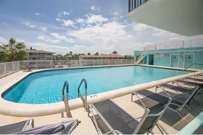 427  Golden Isles Dr, Unit #14B, Hallandale Beach, FL 33009 - Photo 27