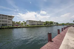 427 Golden Isles Dr, Hallandale Beach, FL 33009 - Photo 29