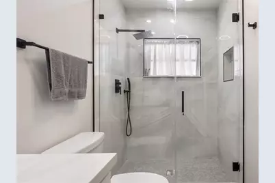 10215 NW 80th Dr, Tamarac, FL 33321 - Photo 27