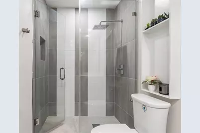 10215 NW 80th Dr, Tamarac, FL 33321 - Photo 7