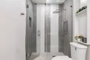 10215 NW 80th Dr, Tamarac, FL 33321 - Photo 31