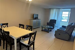 2860 Somerset Dr, Fort Lauderdale, FL 33311 - Photo 19