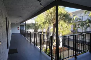 2860 Somerset Dr, Fort Lauderdale, FL 33311 - Photo 11