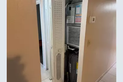 2860  Somerset Dr, Unit #317K, Fort Lauderdale, FL 33311 - Photo 31