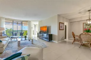 7200 Radice Ct, Lauderhill, FL 33319 - Photo 7