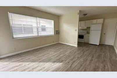 719 SE 16th Street, Unit #5, Fort Lauderdale, FL 33316 - Photo 1
