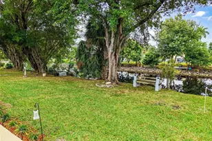 985 NW 69th Ave, Margate, FL 33063 - Photo 23