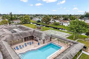 985 NW 69th Ave, Margate, FL 33063 - Photo 27