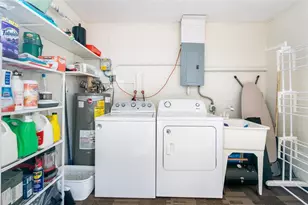 985 NW 69th Ave, Margate, FL 33063 - Photo 25