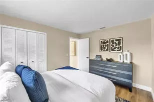 8871 NW 3rd St, Pembroke Pines, FL 33024 - Photo 29