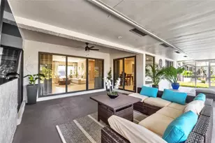 8871 NW 3rd St, Pembroke Pines, FL 33024 - Photo 33